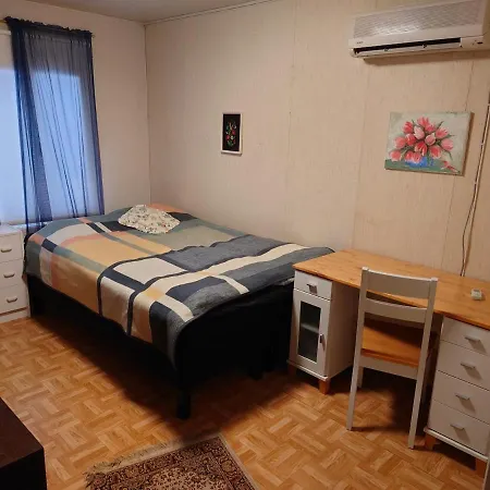 Private House With Location - Koko Omakotitalo Suurella Pihalla Ja Puusaunalla